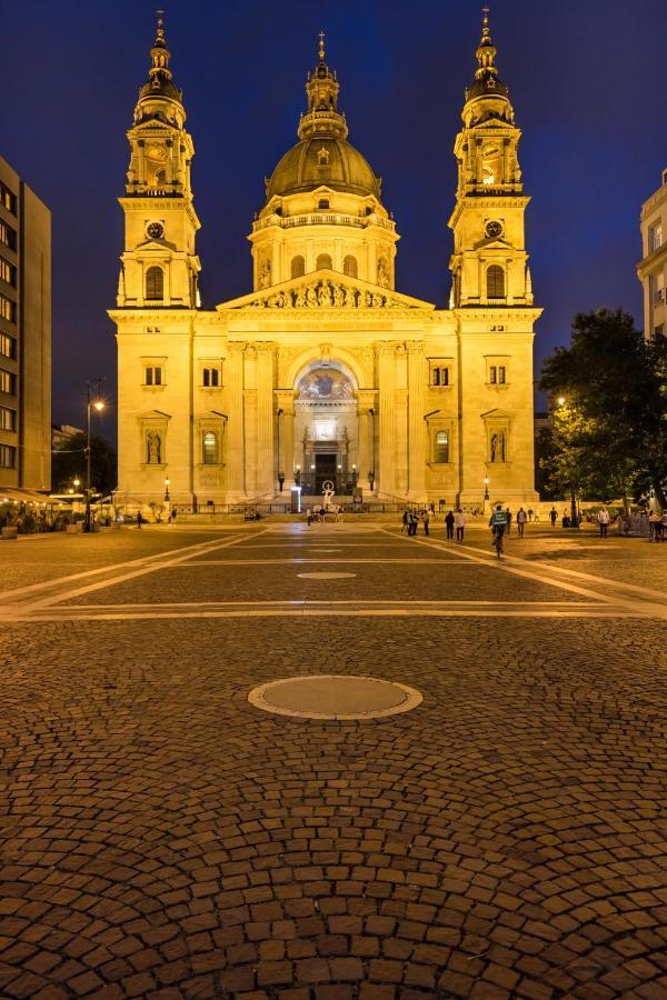 Imperial Suite With Basilika And Castle View Need Reservation For Free Parking Budapesta Exterior foto